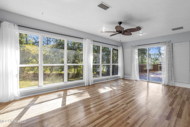 682 Auahi Place, Diamondhead, MS 39525