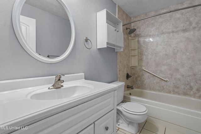 682 Auahi Place, Diamondhead, MS 39525