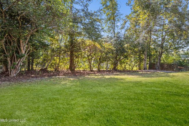 682 Auahi Place, Diamondhead, MS 39525