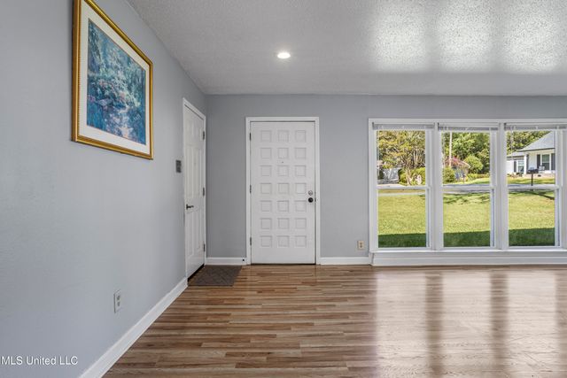 682 Auahi Place, Diamondhead, MS 39525