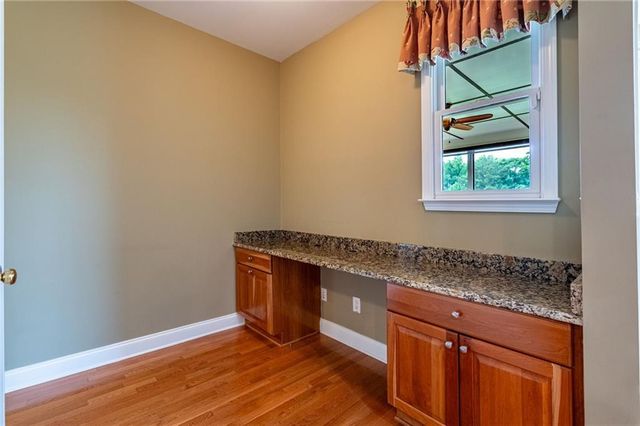 39 Waterstone Court, Acworth, GA 30101