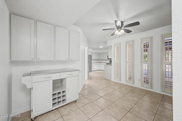 4303 E FAIRMOUNT Avenue, Phoenix, AZ 85018