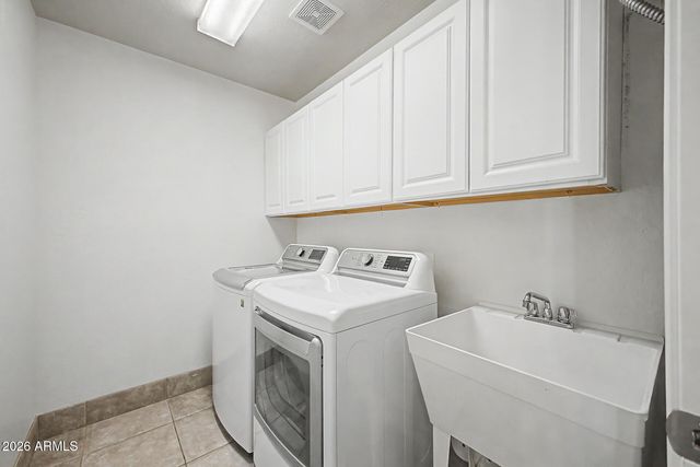 4303 E FAIRMOUNT Avenue, Phoenix, AZ 85018