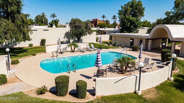 4303 E FAIRMOUNT Avenue, Phoenix, AZ 85018