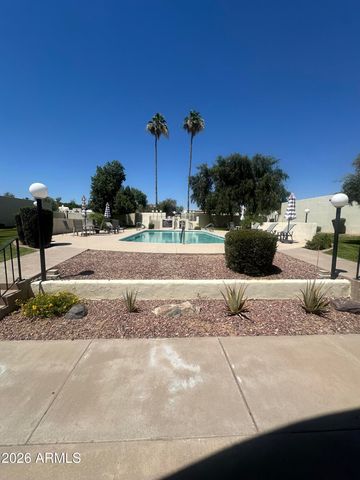 4303 E FAIRMOUNT Avenue, Phoenix, AZ 85018