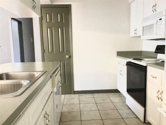 1101 EAGLE POND DRIVE 1101, Winter Haven, FL 33884