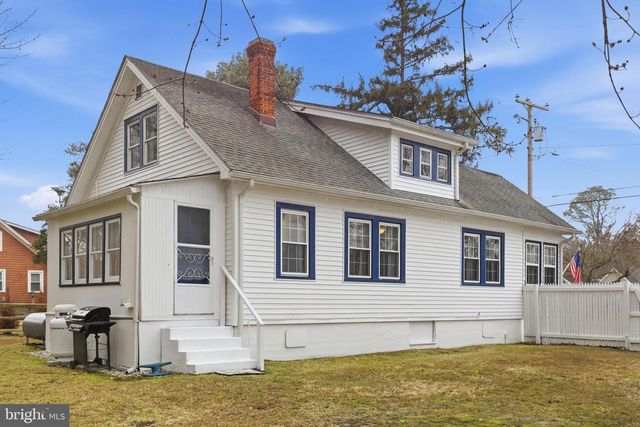 5827 S HAWTHORNE AVE, Rock Hall, MD 21661