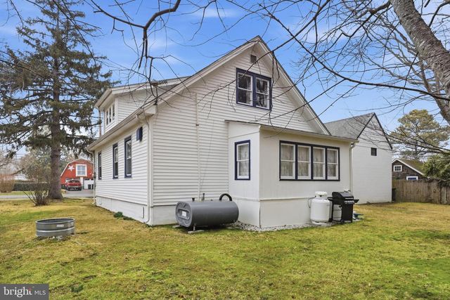 5827 S HAWTHORNE AVE, Rock Hall, MD 21661
