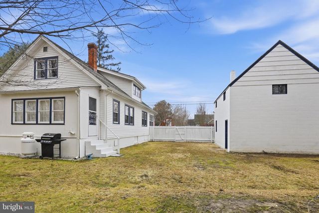 5827 S HAWTHORNE AVE, Rock Hall, MD 21661