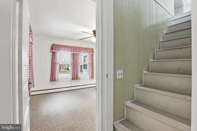 5827 S HAWTHORNE AVE, Rock Hall, MD 21661