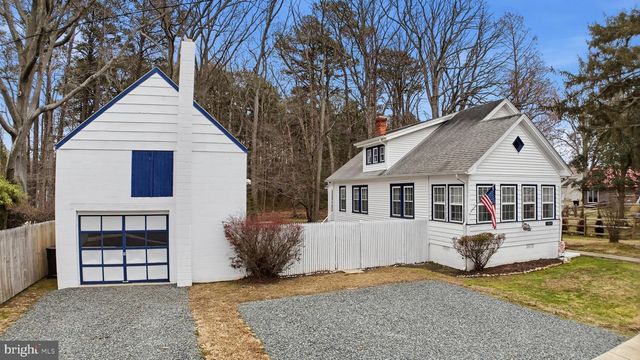 5827 S HAWTHORNE AVE, Rock Hall, MD 21661