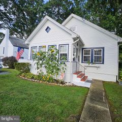 5827 S HAWTHORNE AVE, Rock Hall, MD 21661