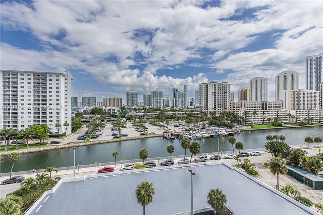 500 Bayview Drive 727, Sunny Isles Beach, FL 33160