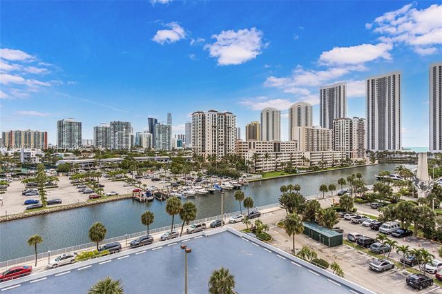 500 Bayview Drive 727, Sunny Isles Beach, FL 33160