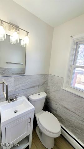 515 Murray Hill Drive, Youngstown, OH 44505