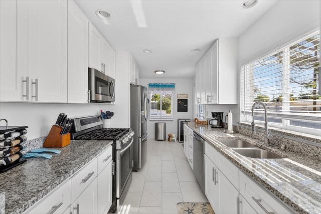 292 42ND AVENUE, St Pete Beach, FL 33706