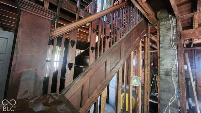 575 Woodruff Place West Drive, Indianapolis, IN 46201