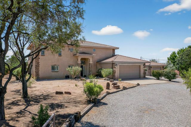 9154 Oakland Avenue NE, Albuquerque, NM 87122