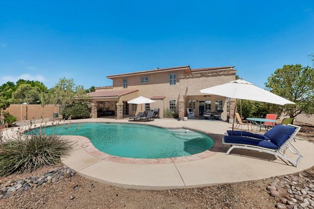 9154 Oakland Avenue NE, Albuquerque, NM 87122