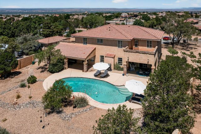 9154 Oakland Avenue NE, Albuquerque, NM 87122