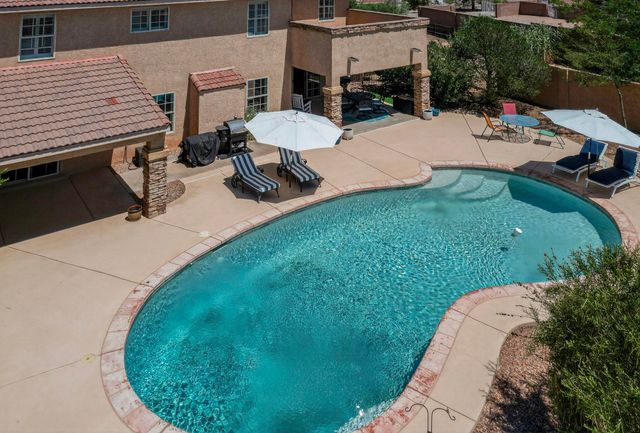 9154 Oakland Avenue NE, Albuquerque, NM 87122