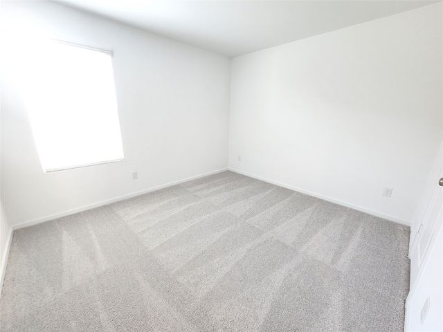 2260 Neyland Drive, Ennis, TX 75119