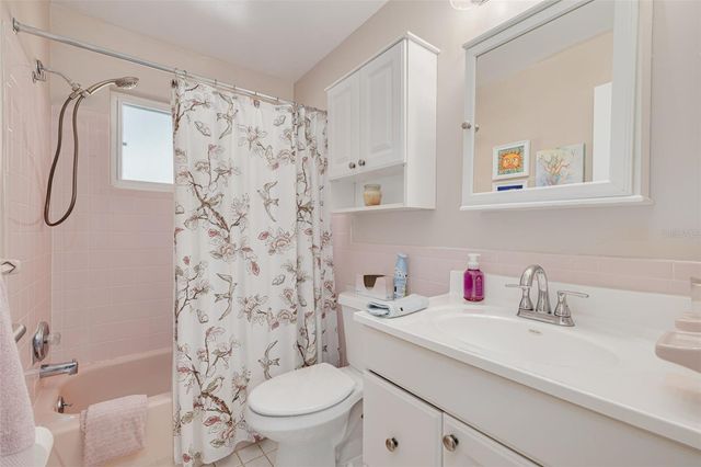 9705 MAINLANDS BOULEVARD W, Pinellas Park, FL 33782