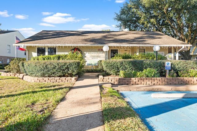 14515 Wunderlich Drive 703, Houston, TX 77069