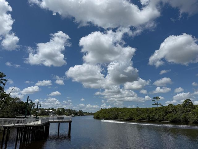 187 SE Via Sangro, Port St. Lucie, FL 34952