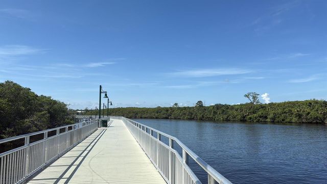 187 SE Via Sangro, Port St. Lucie, FL 34952