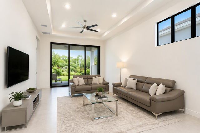 187 SE Via Sangro, Port St. Lucie, FL 34952