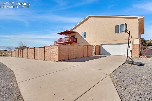 946 S Greenway Avenue, Pueblo West, CO 81007