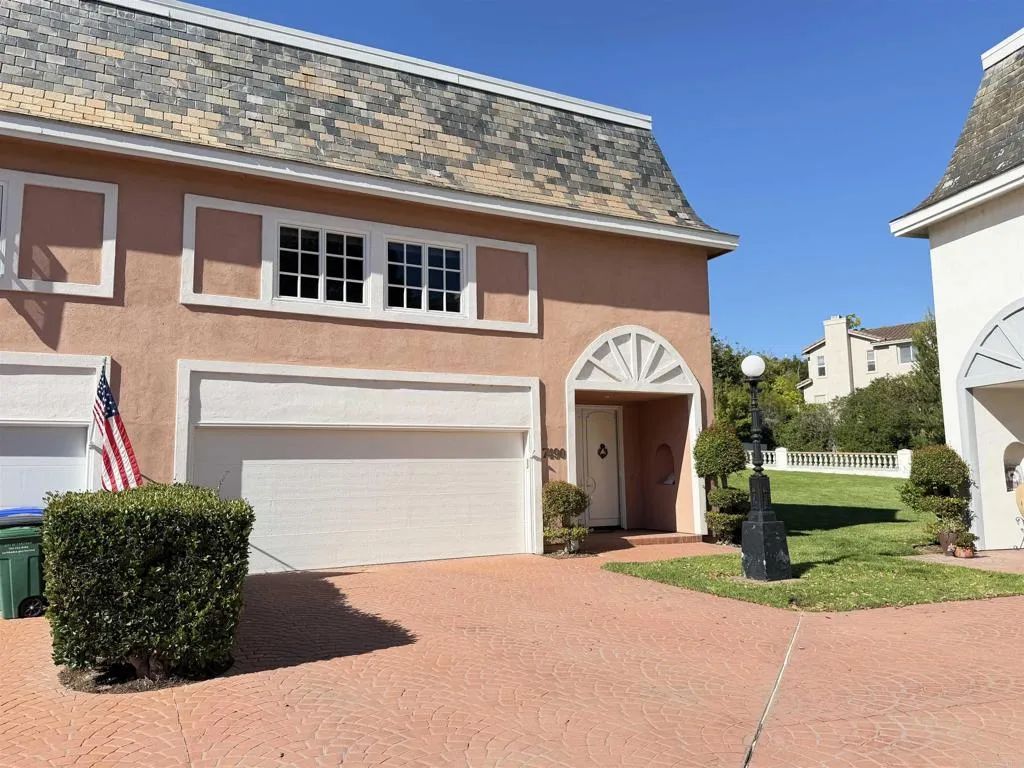 7490 Via De Fortuna, Carlsbad, CA 92009