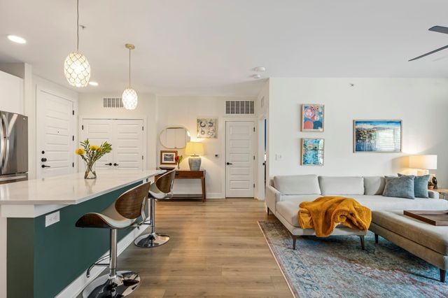 3101 Govalle Ave 208, Austin, TX 78702