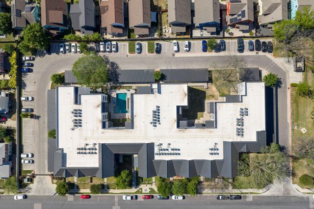 3101 Govalle Ave 208, Austin, TX 78702