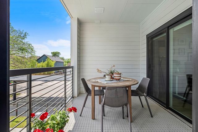 3101 Govalle Ave 208, Austin, TX 78702