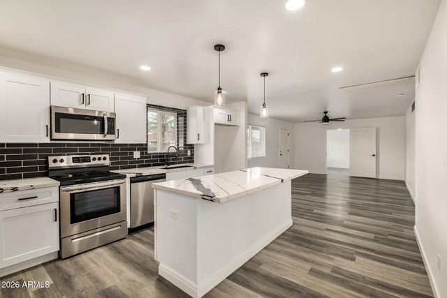 533 W 18TH Street, Tempe, AZ 85281