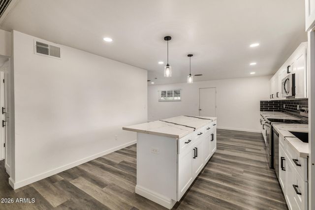 533 W 18TH Street, Tempe, AZ 85281