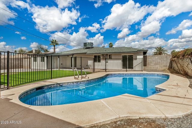 533 W 18TH Street, Tempe, AZ 85281
