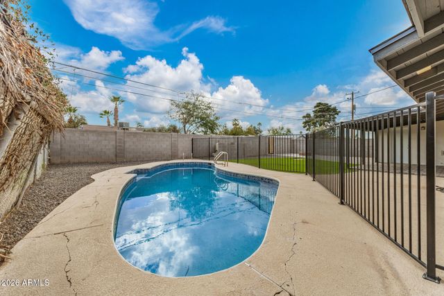 533 W 18TH Street, Tempe, AZ 85281