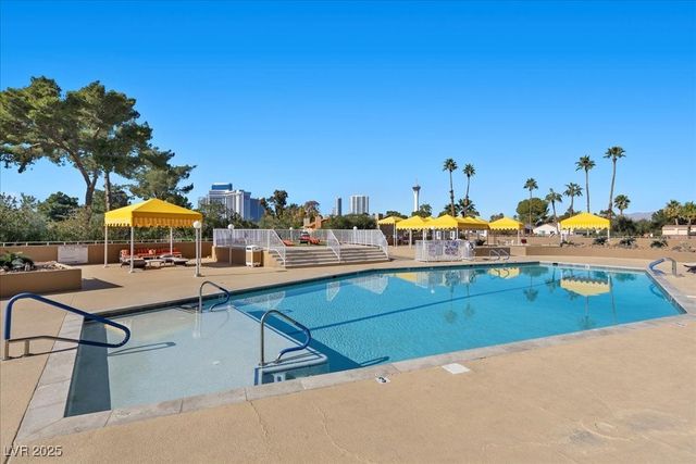 3111 Bel Air Drive 19D, Las Vegas, NV 89109