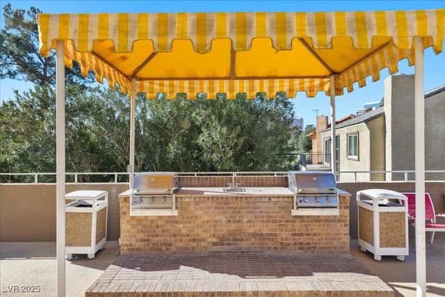 3111 Bel Air Drive 19D, Las Vegas, NV 89109