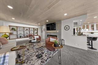 3111 Bel Air Drive 19D, Las Vegas, NV 89109