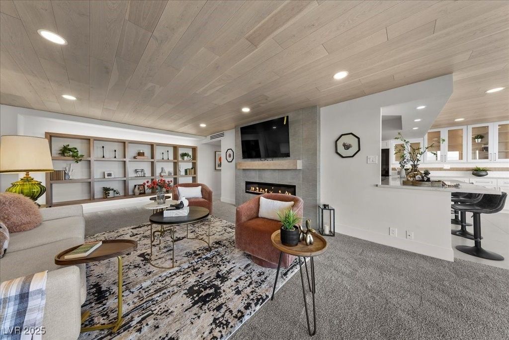 3111 Bel Air Drive 19D, Las Vegas, NV 89109