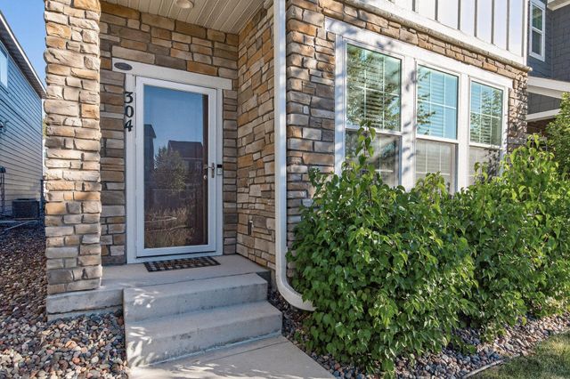 304 Rum River Way, Anoka, MN 55303
