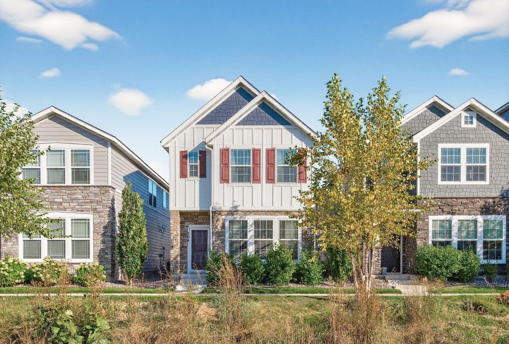 304 Rum River Way, Anoka, MN 55303