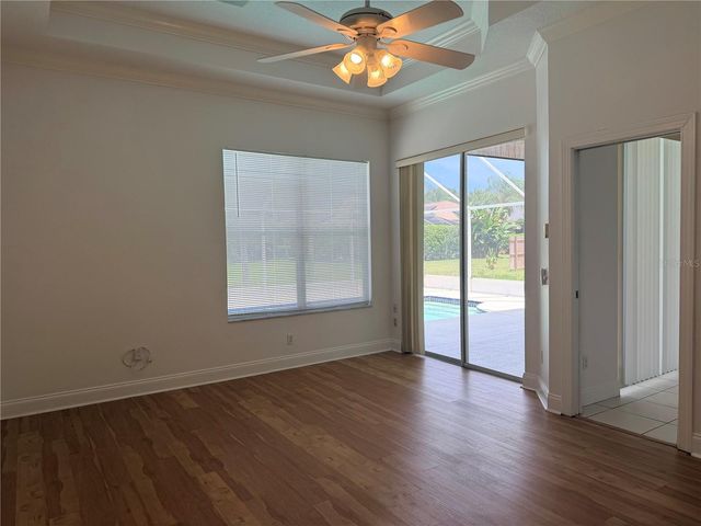 442 KNIGHT DRIVE, Tarpon Springs, FL 34688
