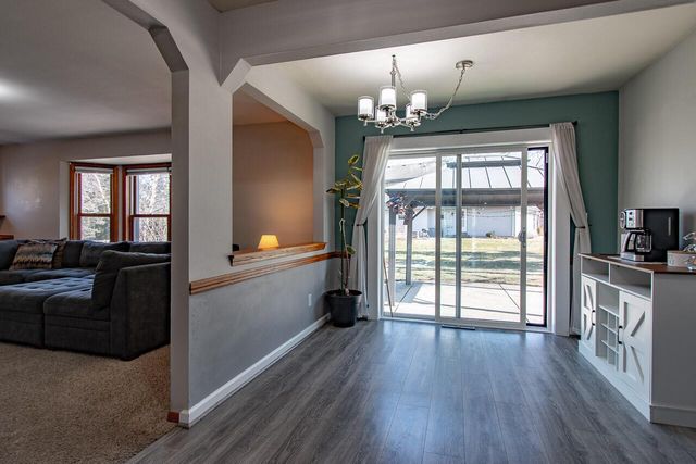 W161N10786 Creek TERRACE, Germantown, WI 53022