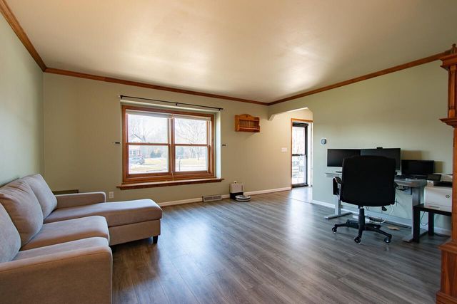 W161N10786 Creek TERRACE, Germantown, WI 53022