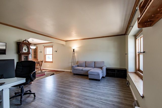 W161N10786 Creek TERRACE, Germantown, WI 53022